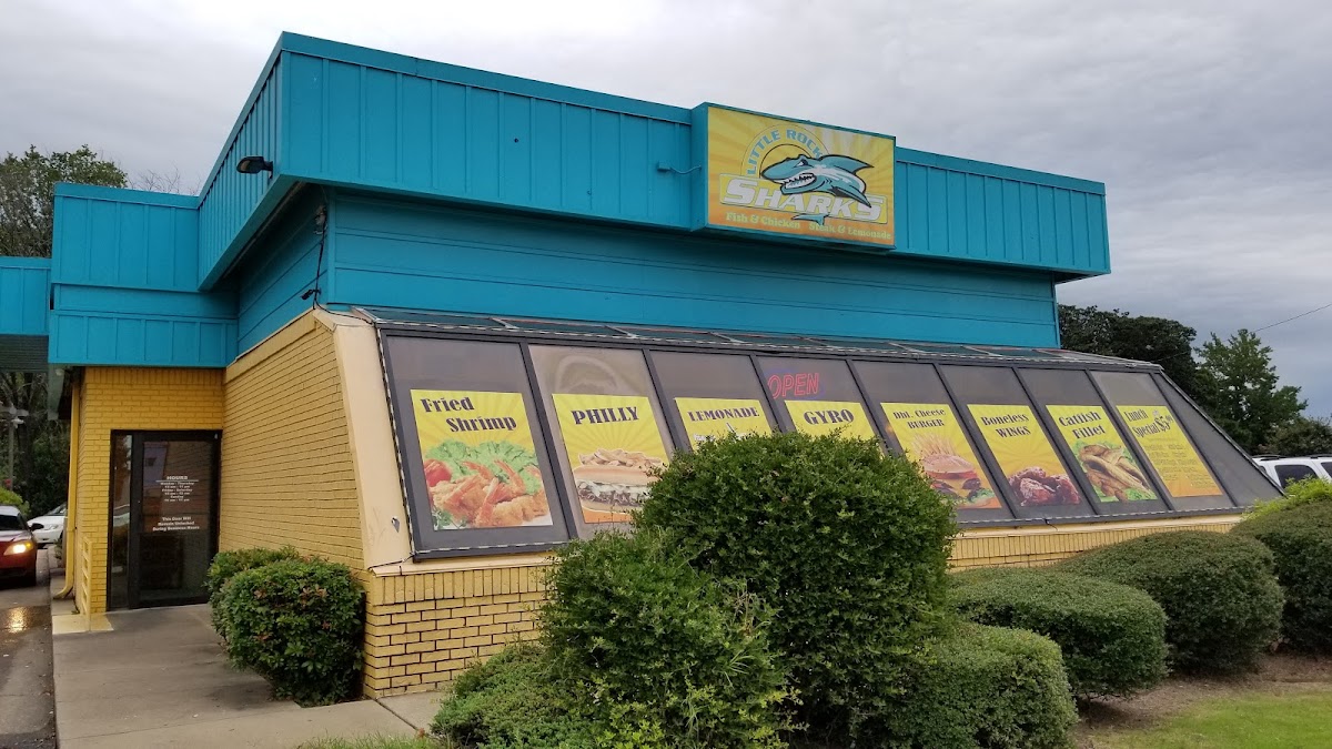 Shark’S Fish & Chicken On 12Th And University